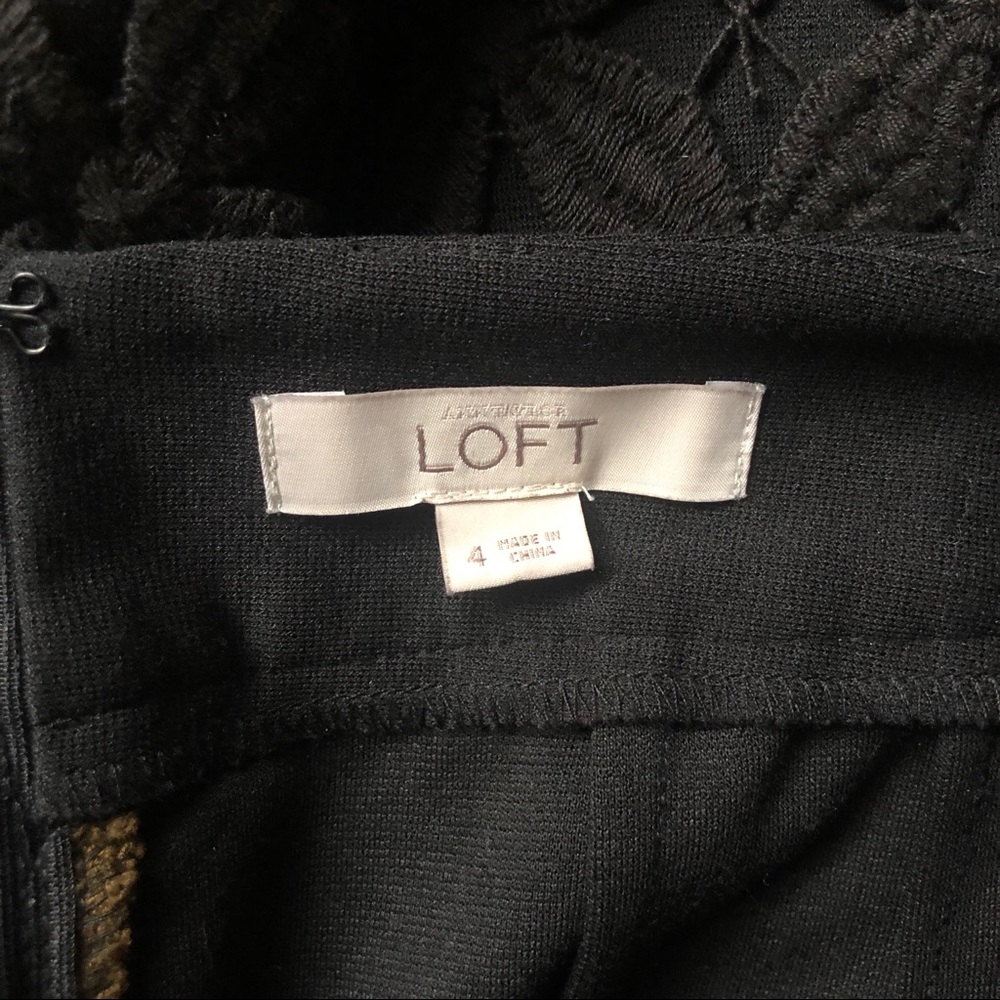 LOFT Striped Floral Crochet Pencil Skirt - Picture 4 of 5